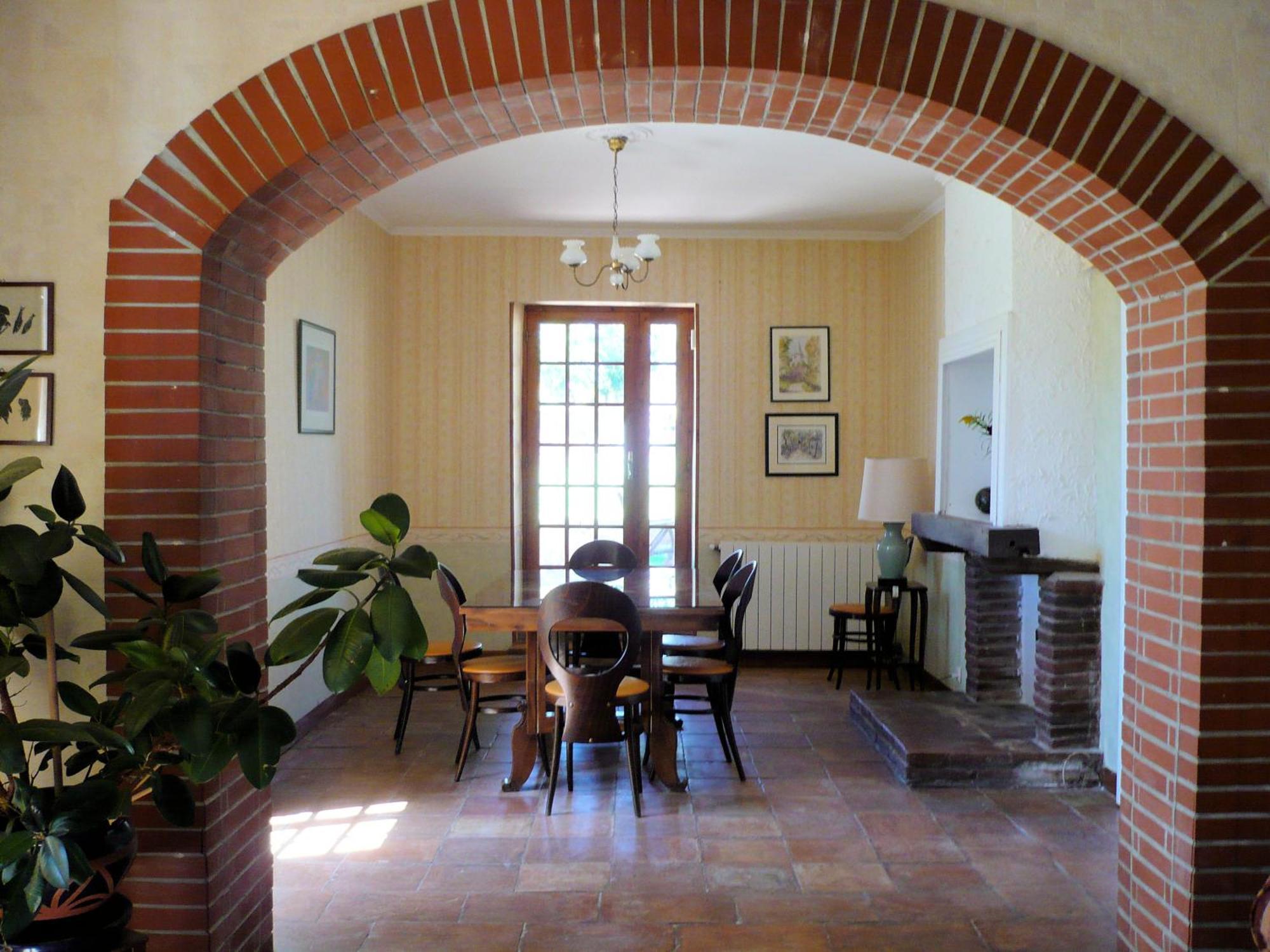 Les Convertigues Montjoire Exterior photo